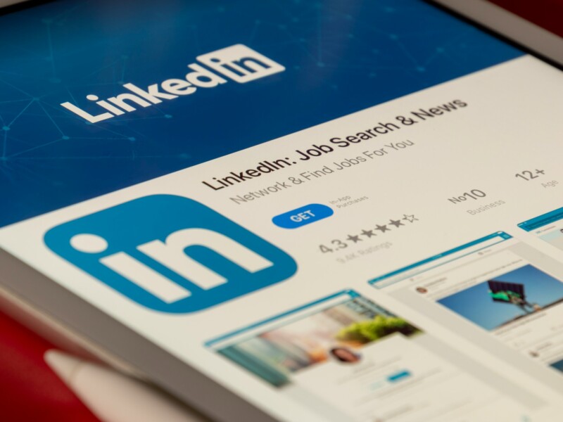 post a job on linkedin