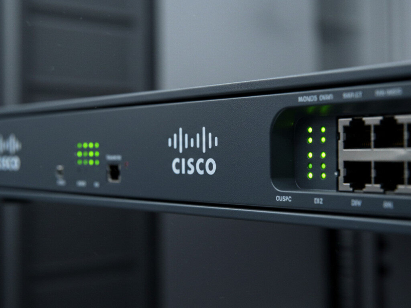 cisco-tech-stocks