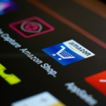 amazon-invests-in-ionq